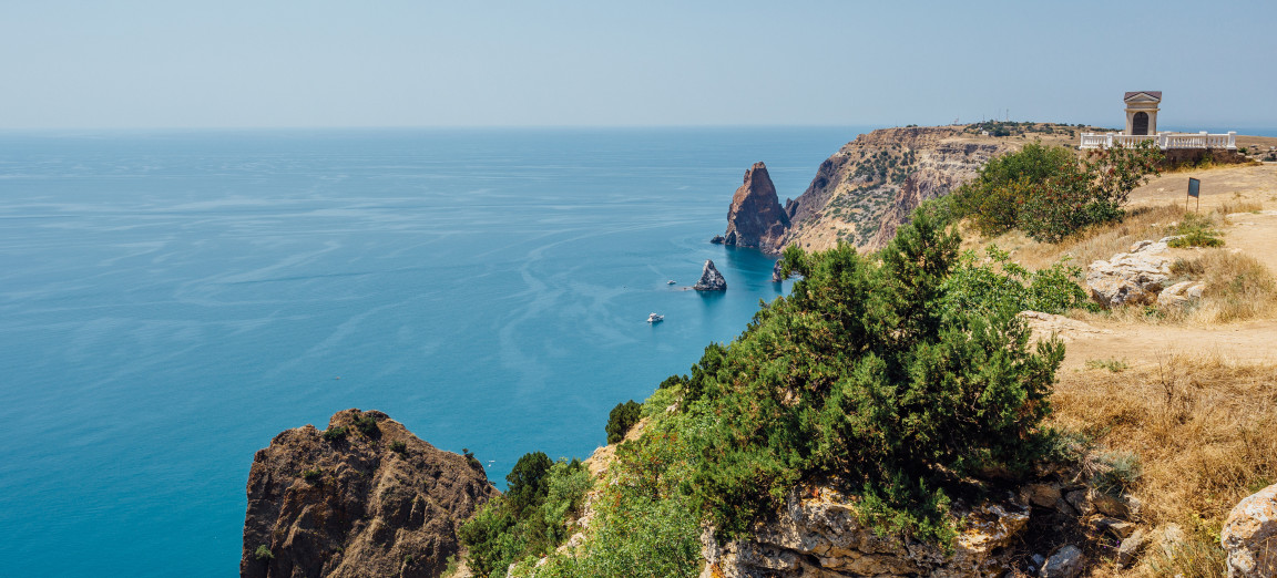 Город Севастополь вид на море и город