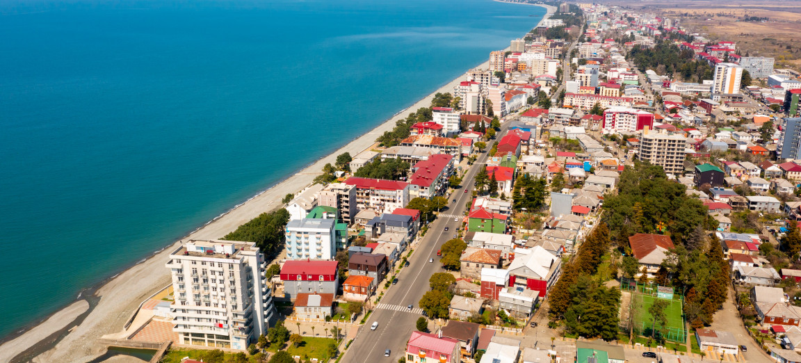Город Сухум вид на прибрежную полосу