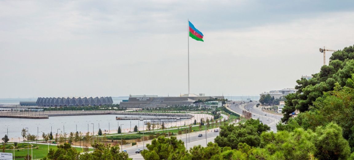 Курорт Нахичевань вид на дорогу и парк