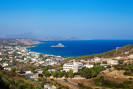 Курорт Камари вид на город и море