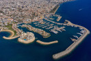 Курорт Лимассол вид сверху на пристань, Средиземное море