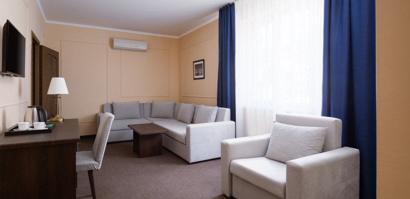 номер Family Room with balcony