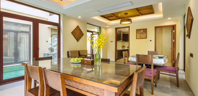 2 Bedrooms Villa