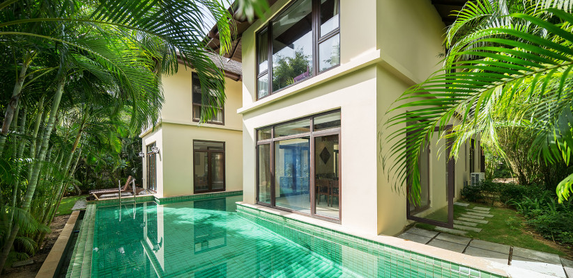 2 Bedrooms Villa