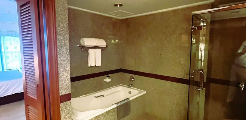 Casuarina Suite