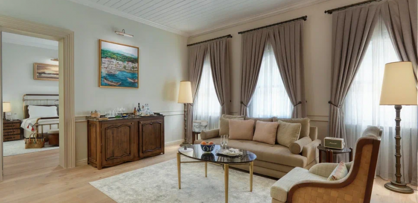 Courtyard Suite