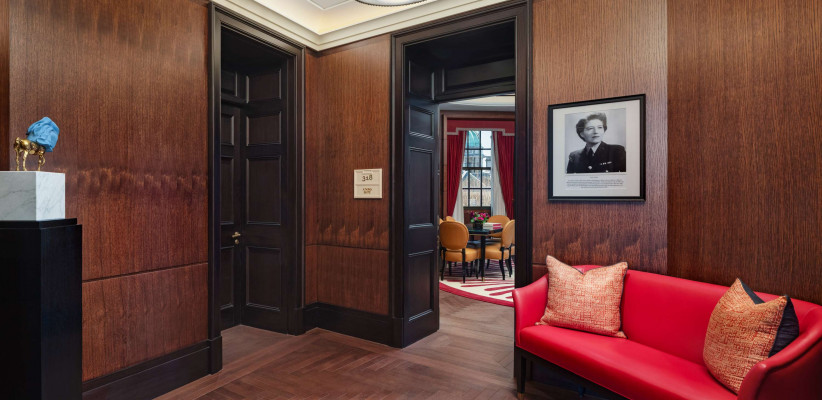 Corner Suite