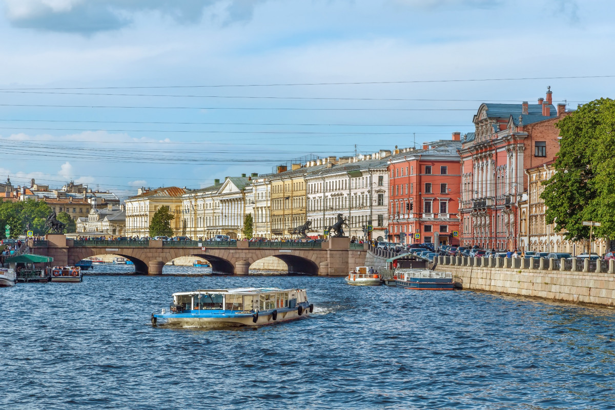 Весна в Санкт-Петербурге — очарование пробуждающегося города!