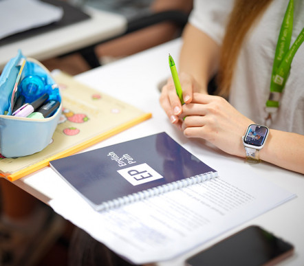 Детский лагерь Dubai English Path Junior Camp (8-17 лет) для организованных групп