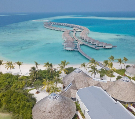 Детский лагерь в отеле Kandima Maldives 5*