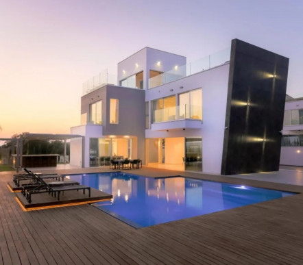 Cove Seaview Villas